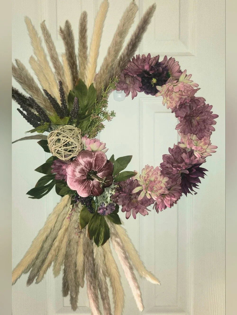 Fall Wreath, Mauve Pink & Creamy Natural. Faux Mums & Pumpkin, Approx 22